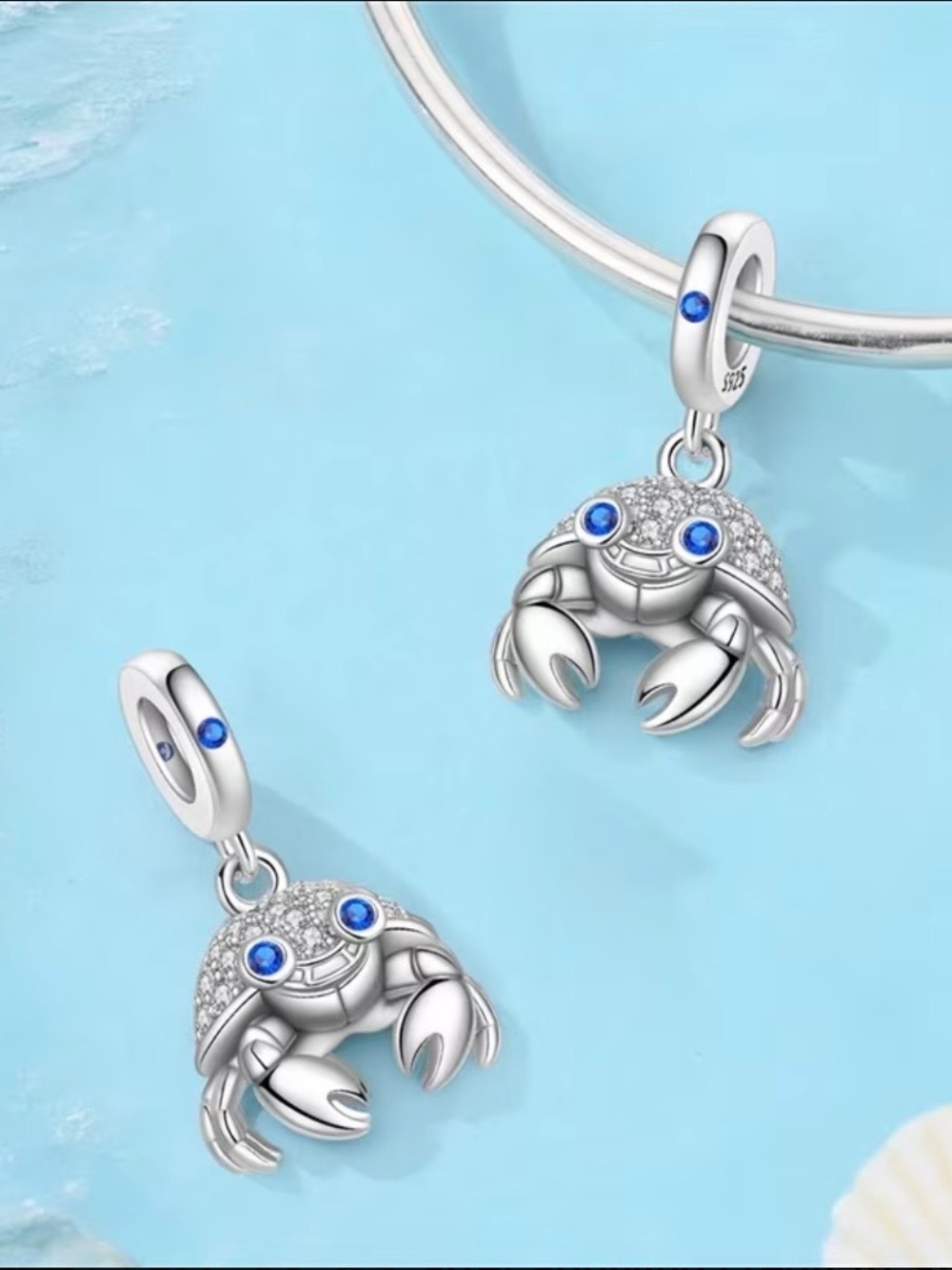 🦀 925 Sterling Silver Blue Crab Dangle Charm CZ Pavé - Picture 2 of 5